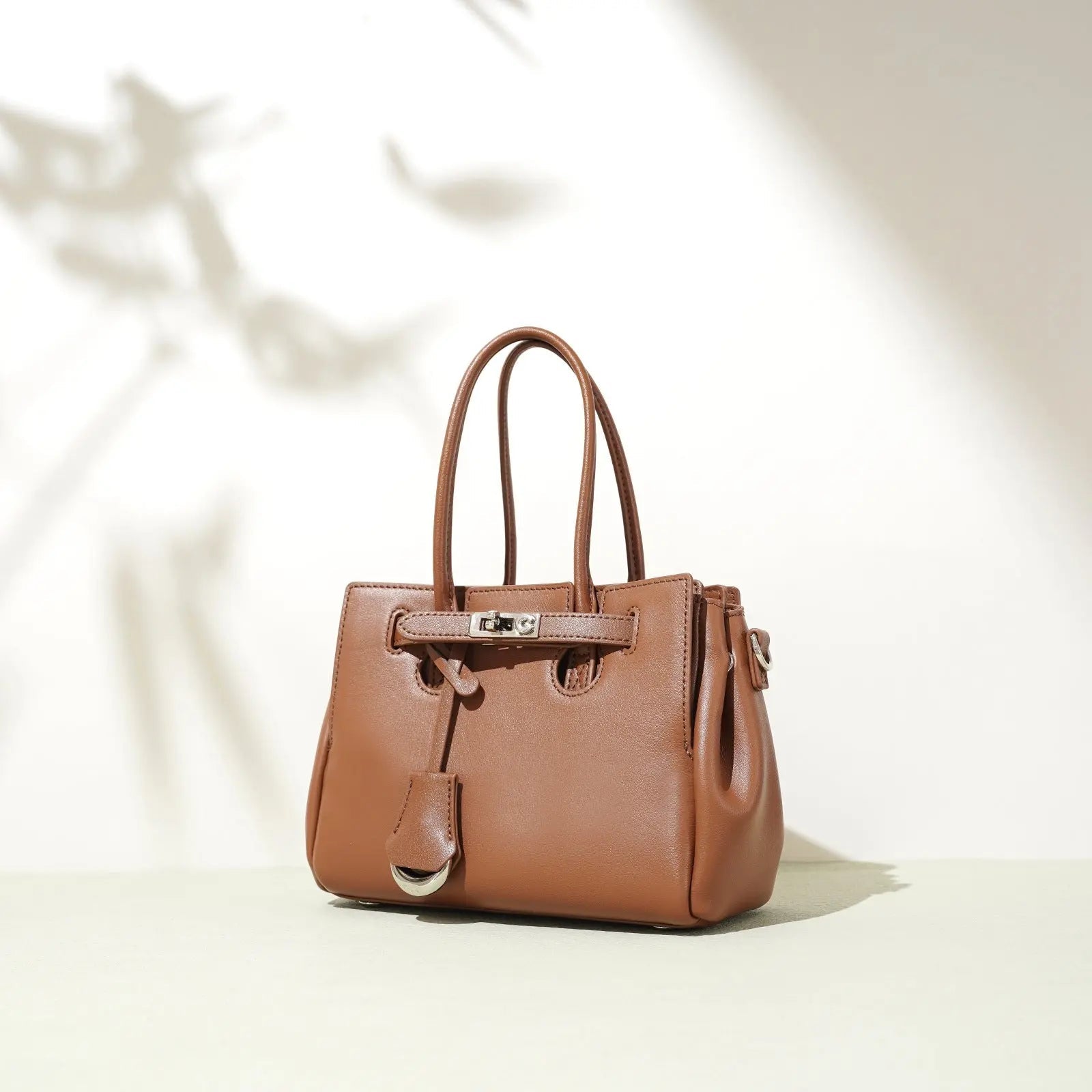 2025 Summer and Autumn New Handbag Niche Design Large Capacity Genuine Leather Shoulder Crossbody Commuter Bag FairWonder