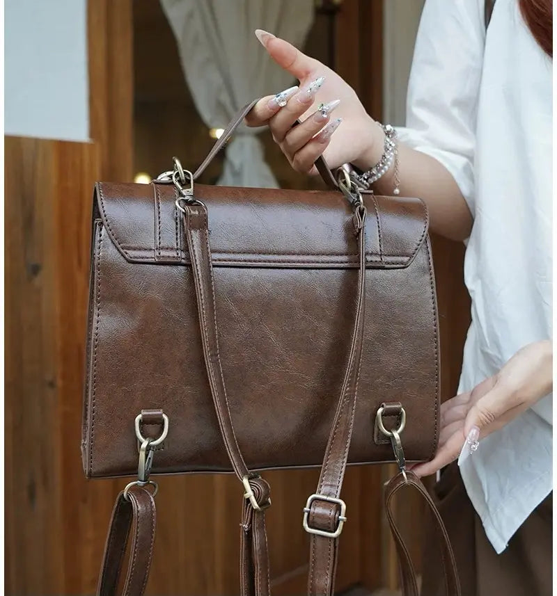 2025 new retro college style hand-held clamshell messenger bag, high-end shoulder/crossbody dual-carry mode FairWonder