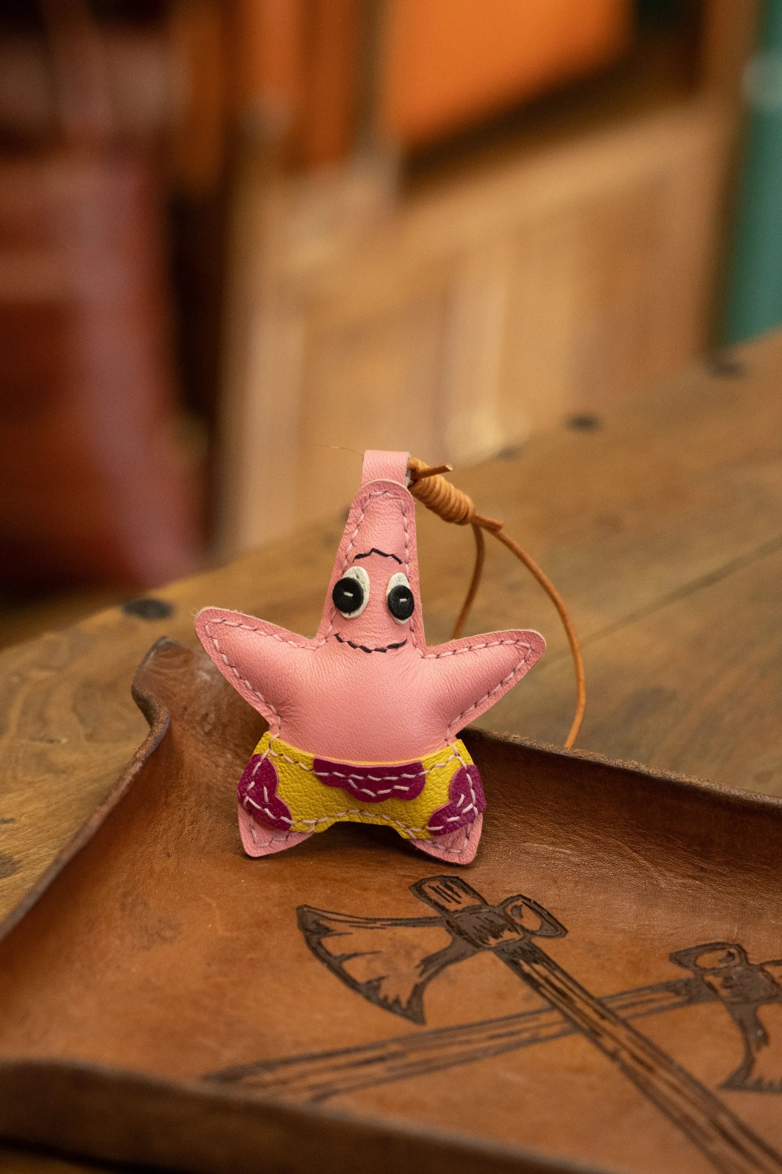 Fashion leather goods,bag accessories, trailers, keychains, cute cartoon characters, Doraemon, Spiderman, Kuromi FairWonder