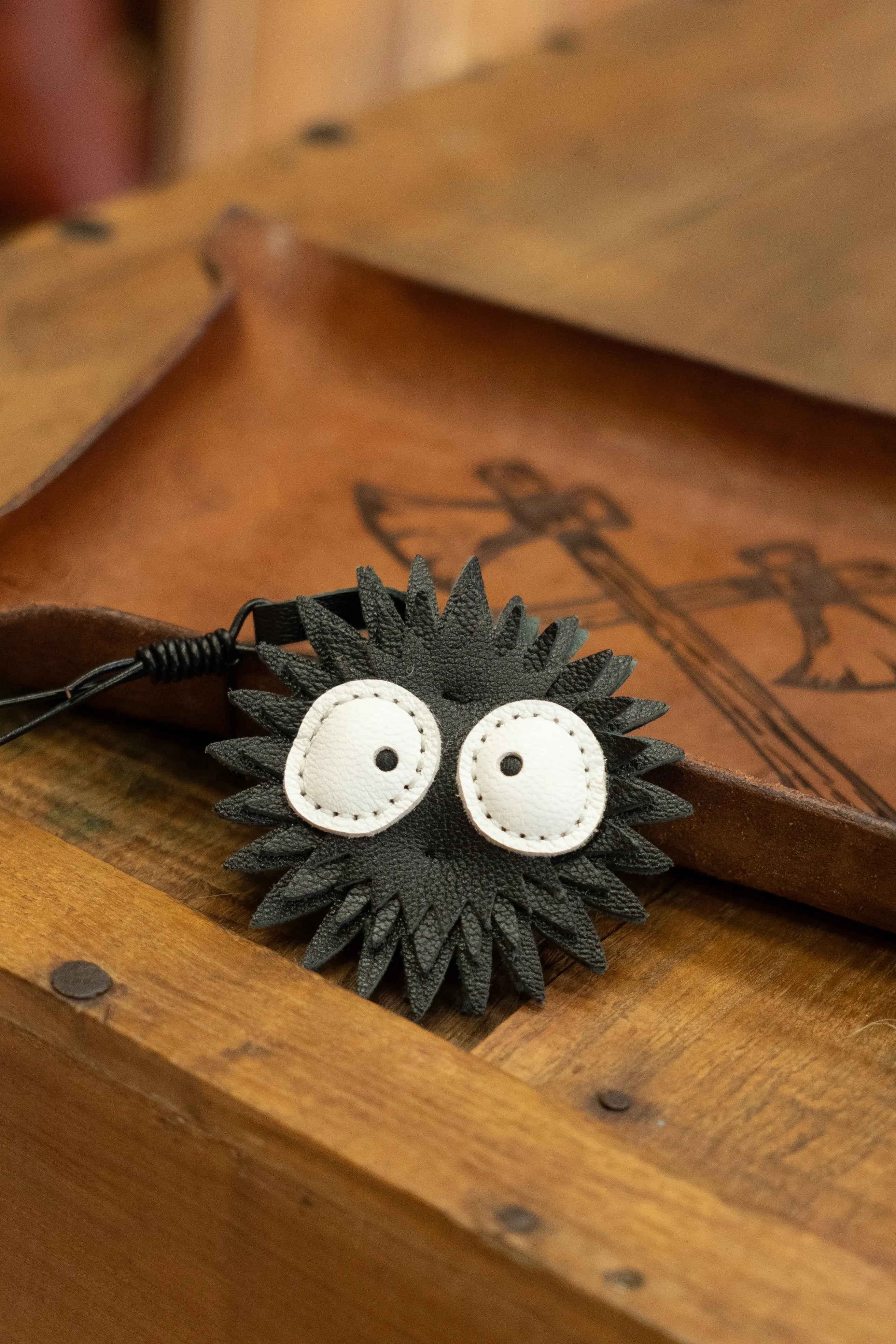 Fashion leather goods,bag accessories, trailers, keychains, cute cartoon characters, Doraemon, Spiderman, Kuromi FairWonder