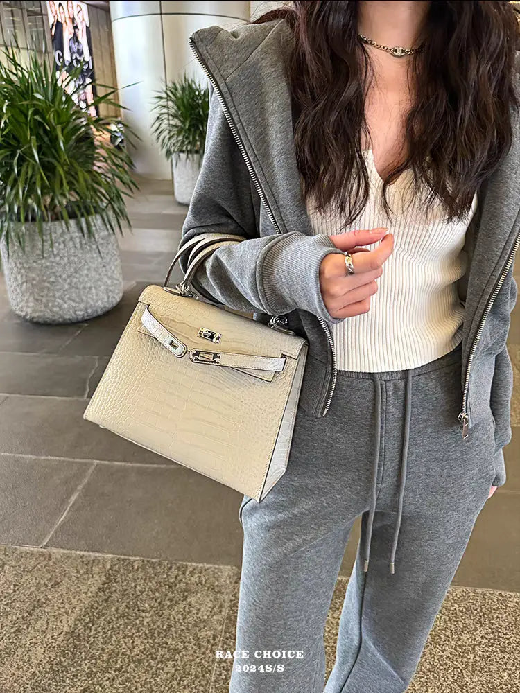 High-end crocodile pattern top layer cowhide shoulder crossbody handbag FairWonder