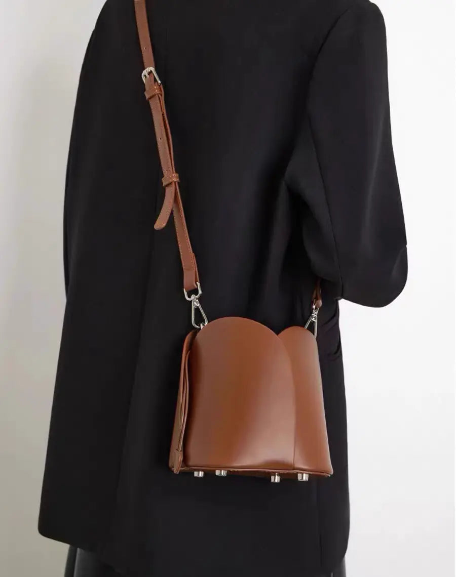 New fashion bucket bag, high-end petal handmade niche design crossbody bag FairWonder