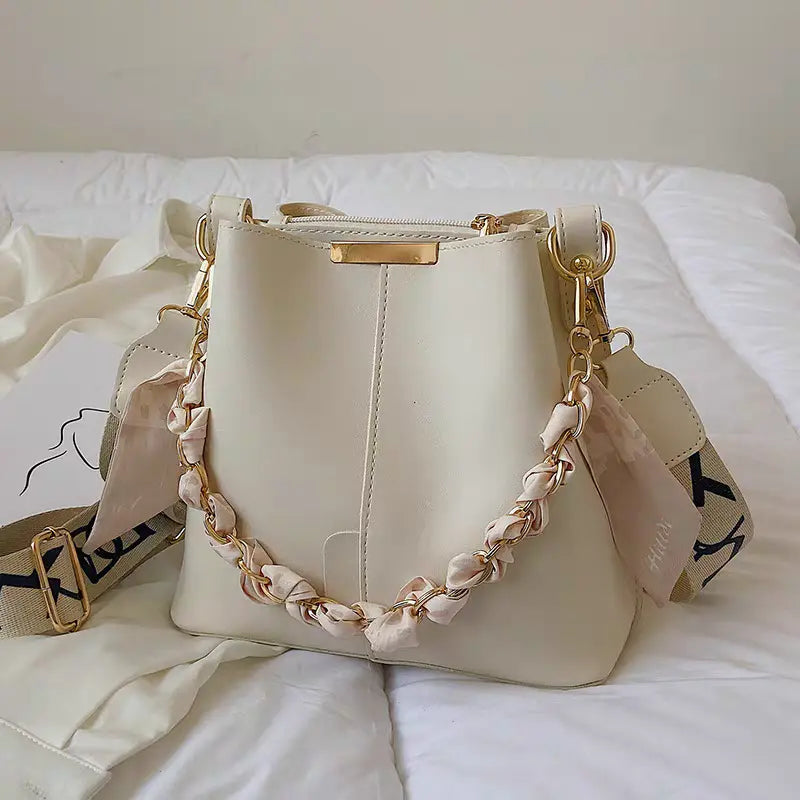 Women's bucket bag new summer, fresh, high-end, wide shoulder strap shoulder crossbody bag FairWonder