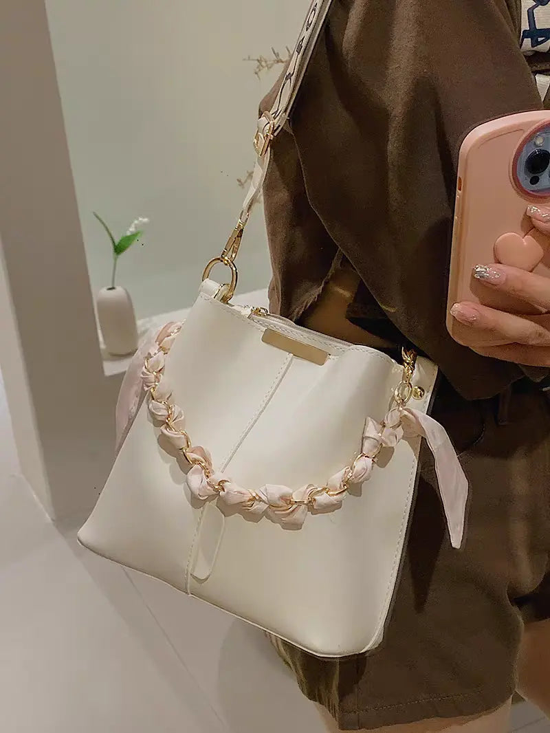 Women's bucket bag new summer, fresh, high-end, wide shoulder strap shoulder crossbody bag FairWonder