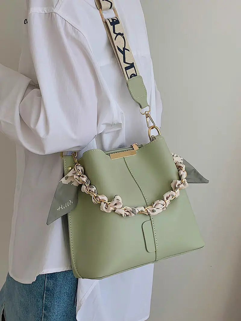 Women's bucket bag new summer, fresh, high-end, wide shoulder strap shoulder crossbody bag FairWonder
